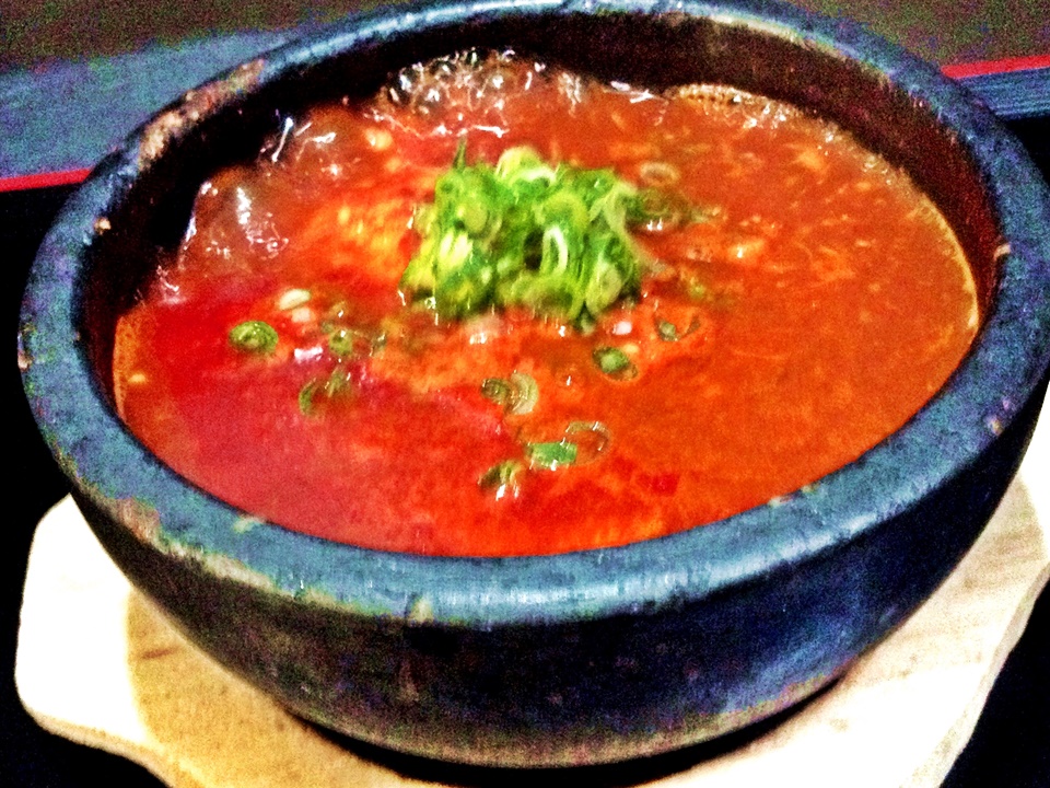 とうふ溶岩鍋 --激辛--